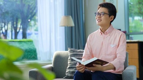 Ang Paggising ng Isang Nalinlang na Espiritu