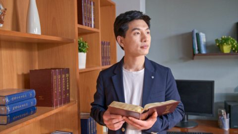 Pagtakas sa mga Usap-usapan