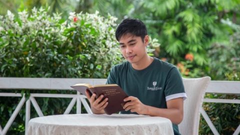 Natututong Magpasakop sa Pamamagitan ng Aking Tungkulin